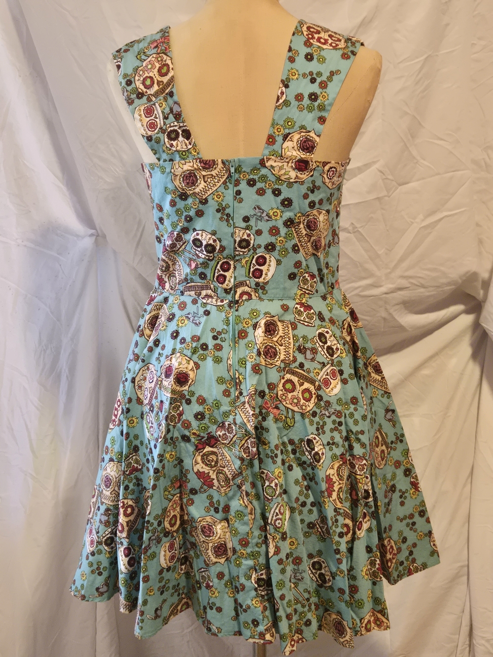 Women's Blue Floral Day Dress - Picture 4 of 8